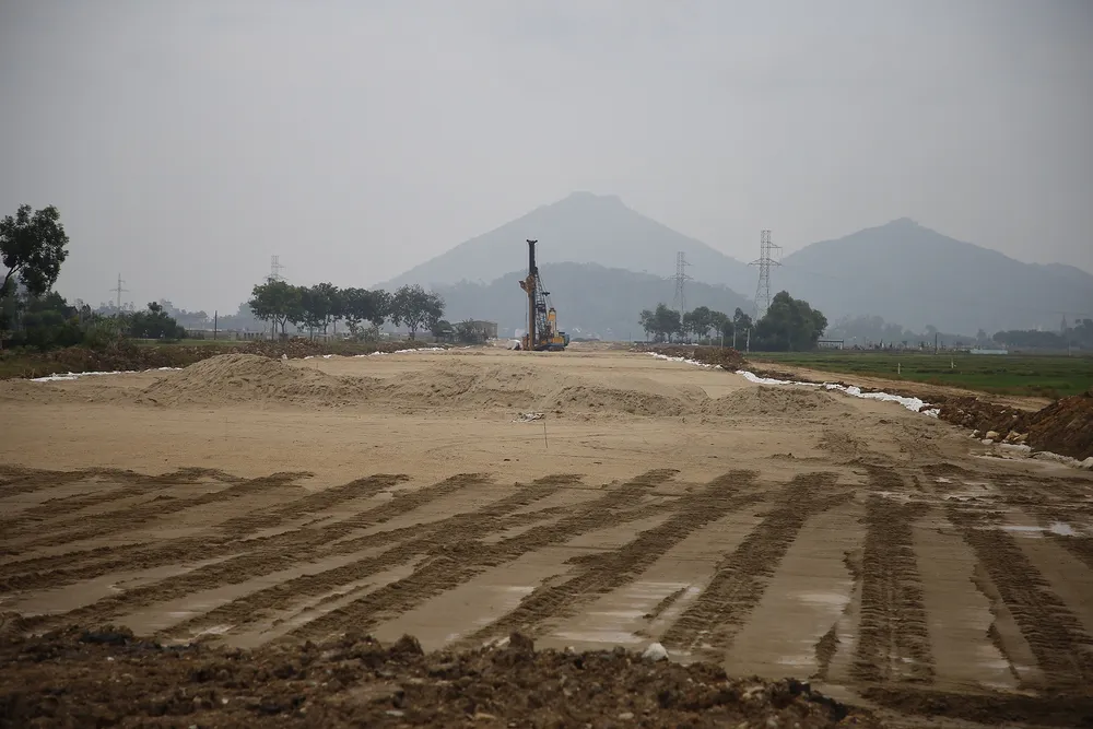 Máy móc thiết bị triển khai còn khiêm tốn