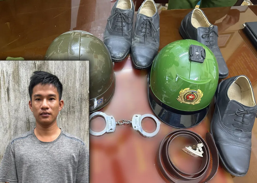 Lê Thanh Hưng và tang vật. Ảnh: CÔNG AN THANH HÓA Lê Thanh Hưng và tang vật. Ảnh: CÔNG AN THANH HÓA