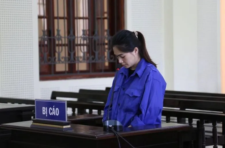 Bị cáo Cao Thị Thu Hà. Ảnh: H.H Bị cáo Cao Thị Thu Hà. Ảnh: H.H