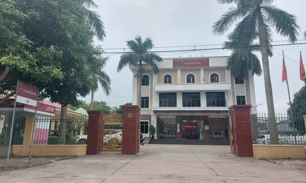Ngân hàng Agribank chi nhánh Cửa Lò, nơi xảy ra vụ việc. Ảnh: A.N