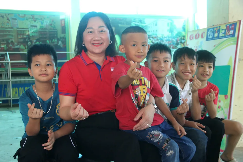 chi suong 6.jpg