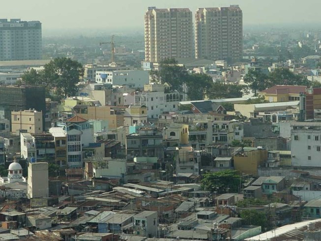 第一郡馬諒區於2000年獲規劃開展項目，交由西貢房地產總公司負責開展。 直至2006年，此項目移交Bitexco集團擔任開發商。（圖片來源：HTD）