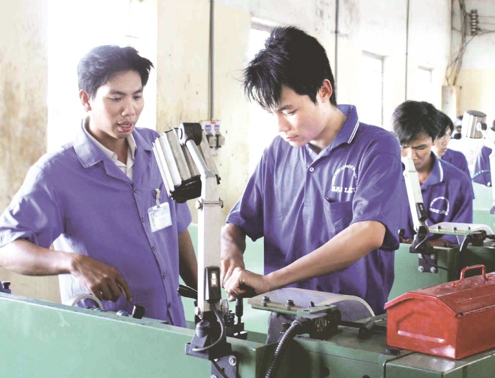 學生正上科技培訓課程。（圖片來源：互聯網）