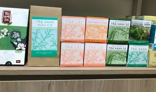 SASCO在新山一機場的正宗有機食品店。