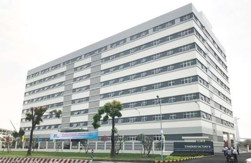 新順責任有限公司昨(3)日上午在新順加工出口區新順路舉行標準廠房B落成儀式。