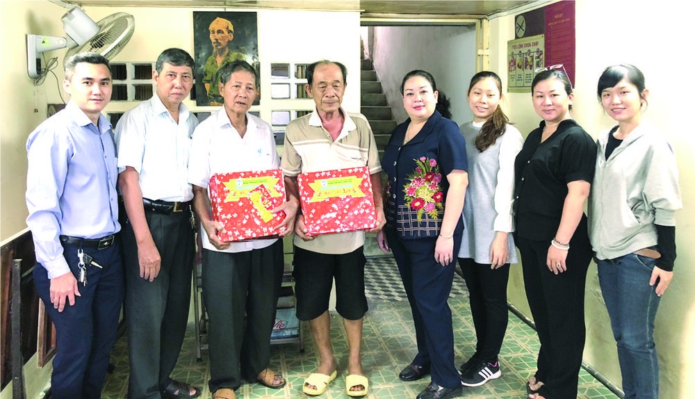 歲暮送暖獻愛心 ảnh 4