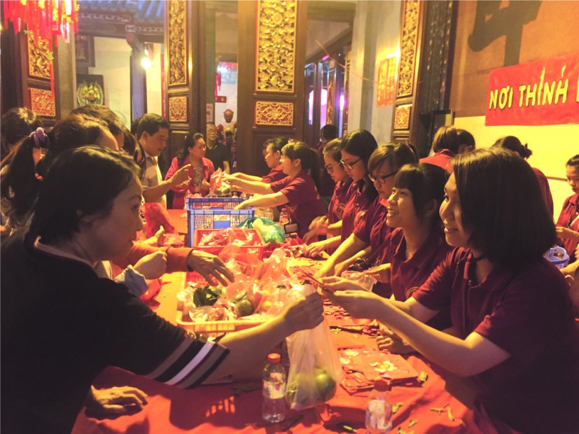 堤岸元宵盛會氣氛沸騰 ảnh 2