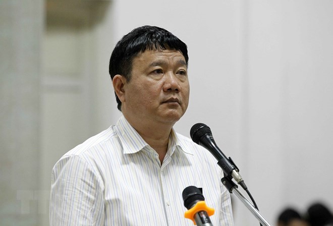 被告丁羅昇