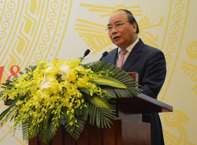 政府總理阮春福出席並發表指導意見。