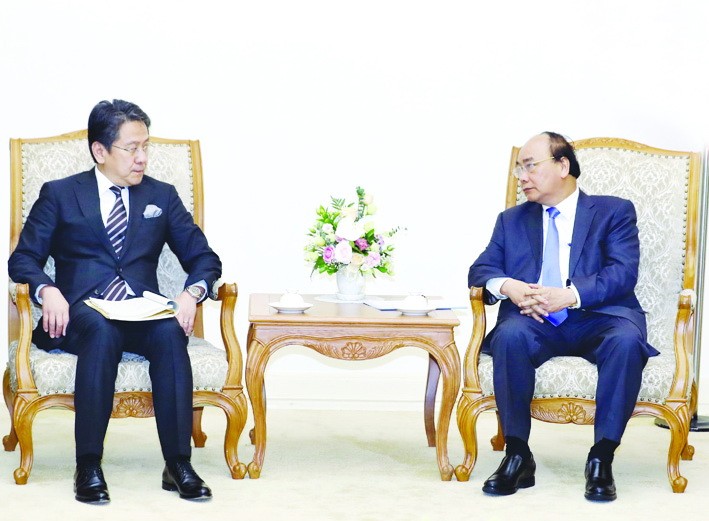 政府總理阮春福昨(16)日在政府辦事處接見日本國際協力銀行(JBIC)行長前田匡史