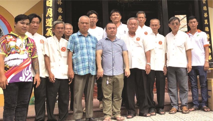 富山五行廟、福明宮盂蘭節濟貧 ảnh 1