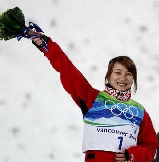 李妮娜