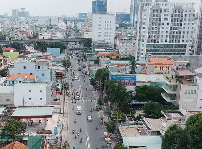 確保年底交通安全 ảnh 1