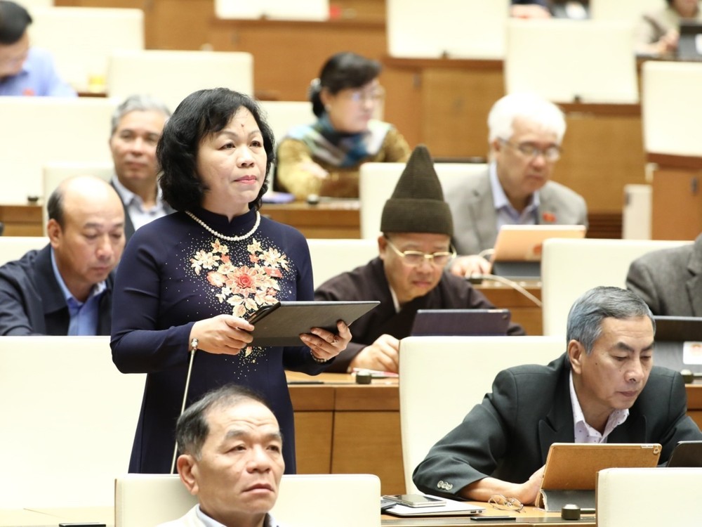 同塔省代表阮氏梅花