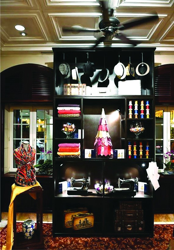 今年聖誕節，河內Sofitel Legend Metropole 酒店將裝飾為一間“手工縫製廠”，名為L’Atelier du Metropole，旨在推介依法國風格縫製的高級時裝。