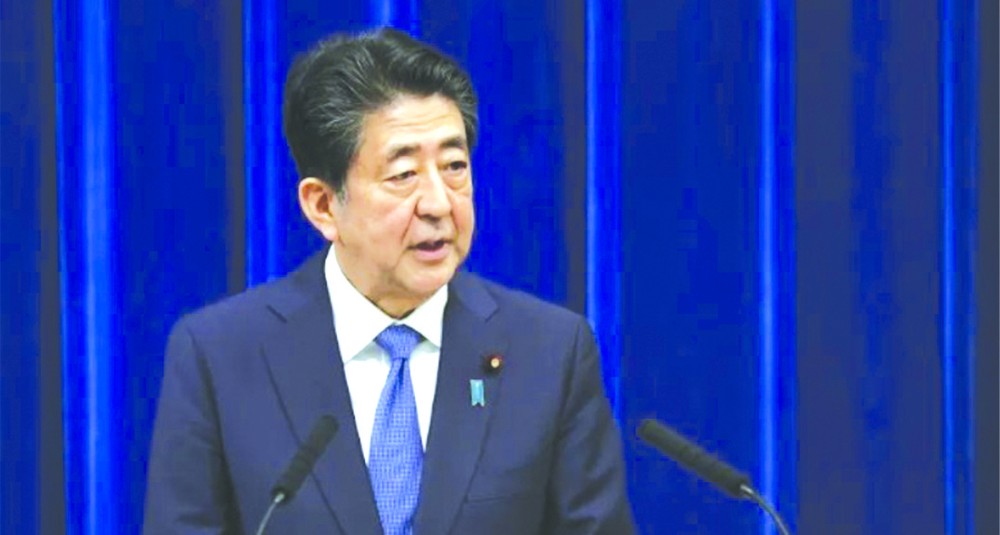 安倍晉三透露潰瘍性腸炎復發,需專心治療。