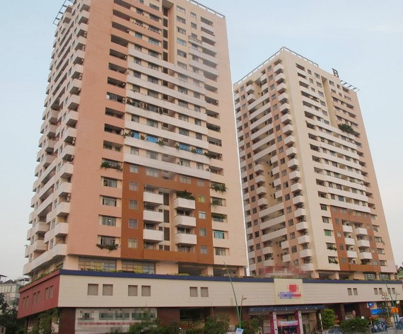 第三郡的一棟公寓。