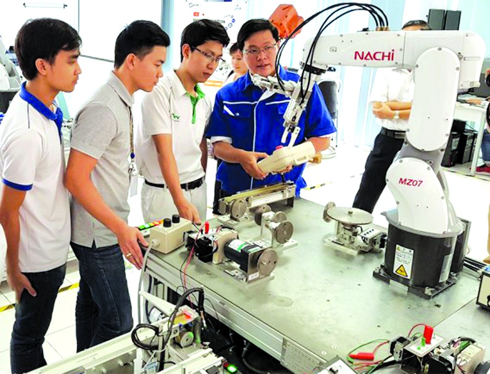 市高新技術園區研發新技術。