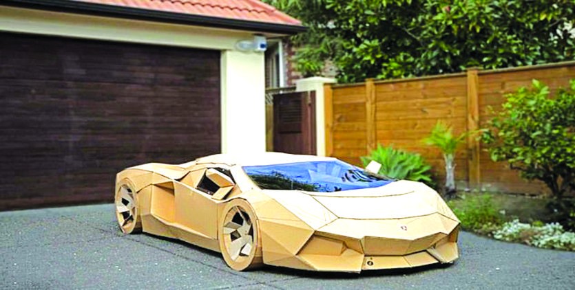 紙板自製超級跑車