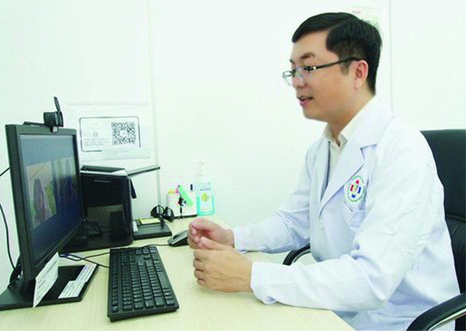 范玉石醫科大學昨(27)日通過028.99999.115熱線電話的“遠程醫療組”模式已正式投入活動,以便為正在居家隔離的輕症新冠確診病例提供遠程諮詢與診療服務。