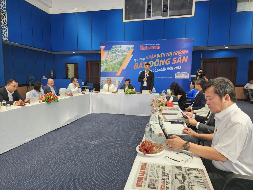 Quang cảnh buổi toạ đàm. Ảnh: ĐỨC TRUNG 20241010_083634.jpg