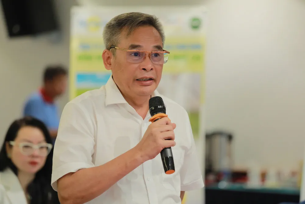 Ông Nguyễn Như Cường, Phó Vụ trưởng Vụ Khoa học và Công nghệ (Bộ NN-MT) nhận định Diễn đàn là cơ hội để giải quyết các vấn đề từ quy hoạch vùng trồng, liên kết sản xuất đến chế biến... z6816450964266_0b30cde0fae0501aa2b1c5dfad727b22.jpg
