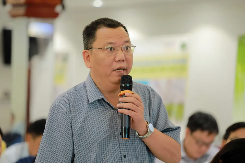 Ông Ngô Xuân Nam, Phó Giám đốc Văn phòng SPS Việt Nam nêu ý kiến tại diễn đàn z6816490714243_1100c61353652d05da46a18609451a90.jpg