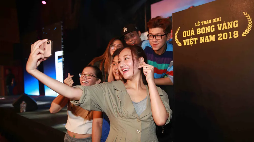 Gala trao giải Quả bóng Vàng Việt Nam 2018: Hồi hộp trước giờ công bố ảnh 3