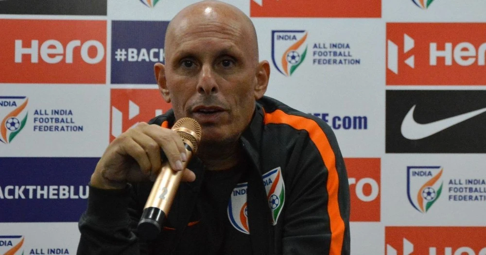 Stephen Constantine không còn là HLV trưởng đội tuyển Ấn Độ