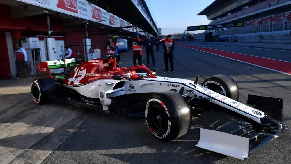 Đua xe F1: Chiêm ngưỡng dàn xe đua cực đỉnh cho mùa giải 2019 ảnh 14