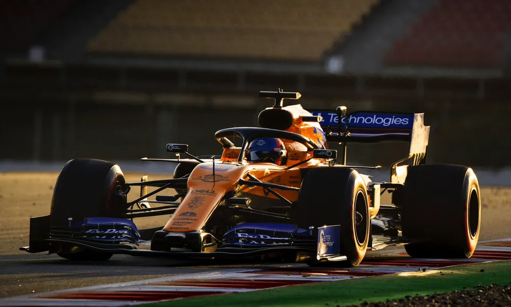 Đua xe F1: Chiêm ngưỡng dàn xe đua cực đỉnh cho mùa giải 2019 ảnh 19