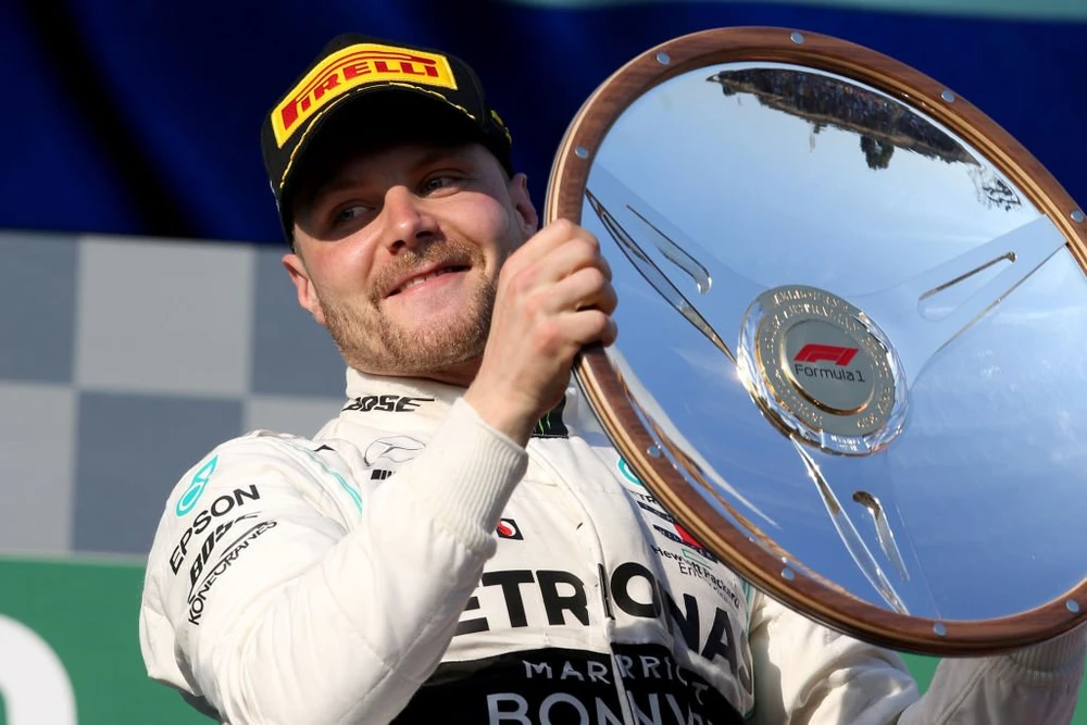 Valtteri Bottas giành chiến thắng mở màn - ở Australian Grand Prix