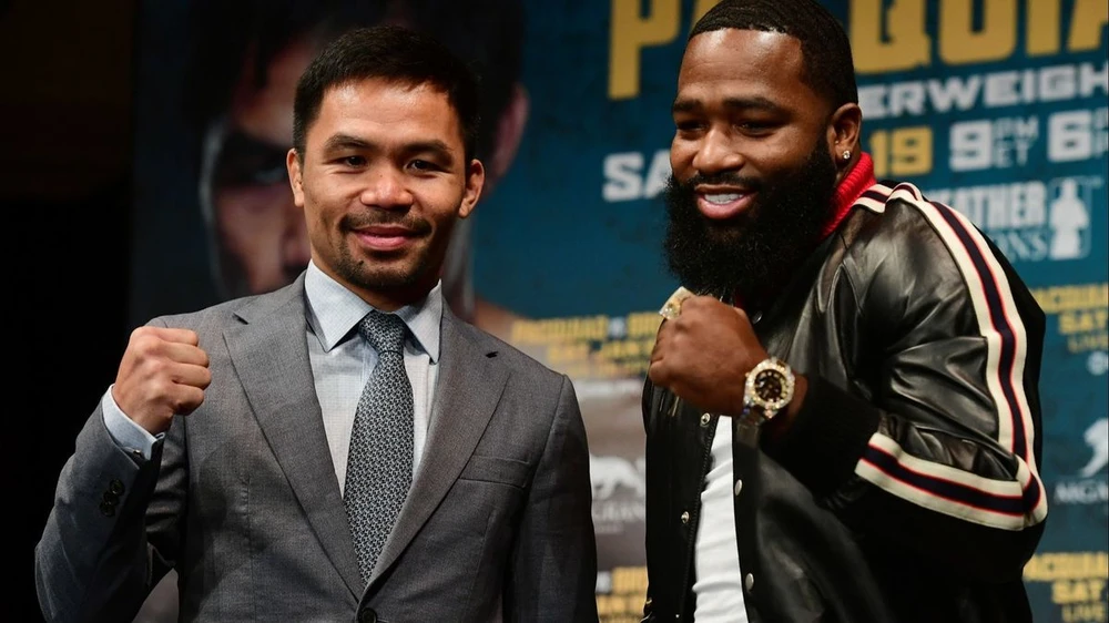 Adrien Broner (phải) trước trận đấu với Manny Pacquiao