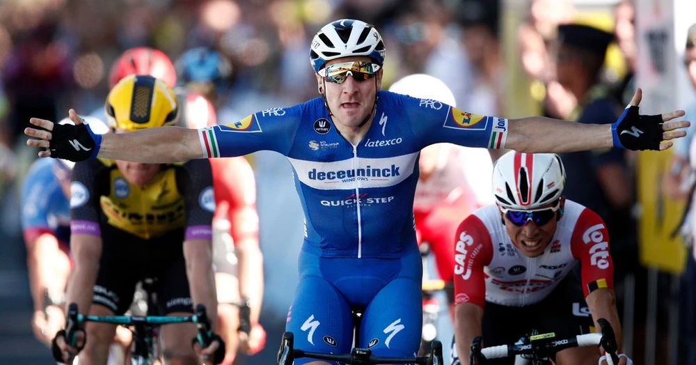 Viviani giành chiến thắng đầu tay ở Tour de France