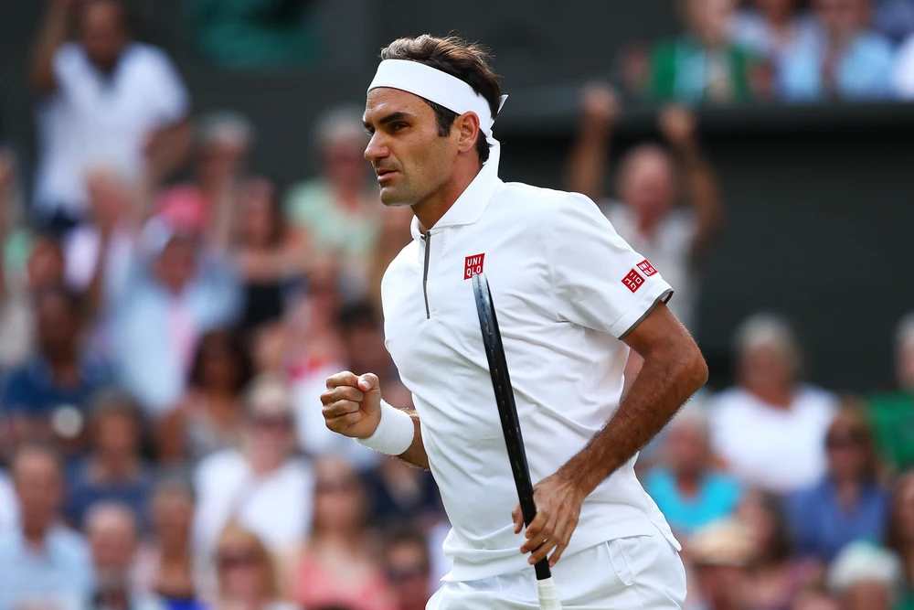 Federer xuất sắc đánh bại Nadal