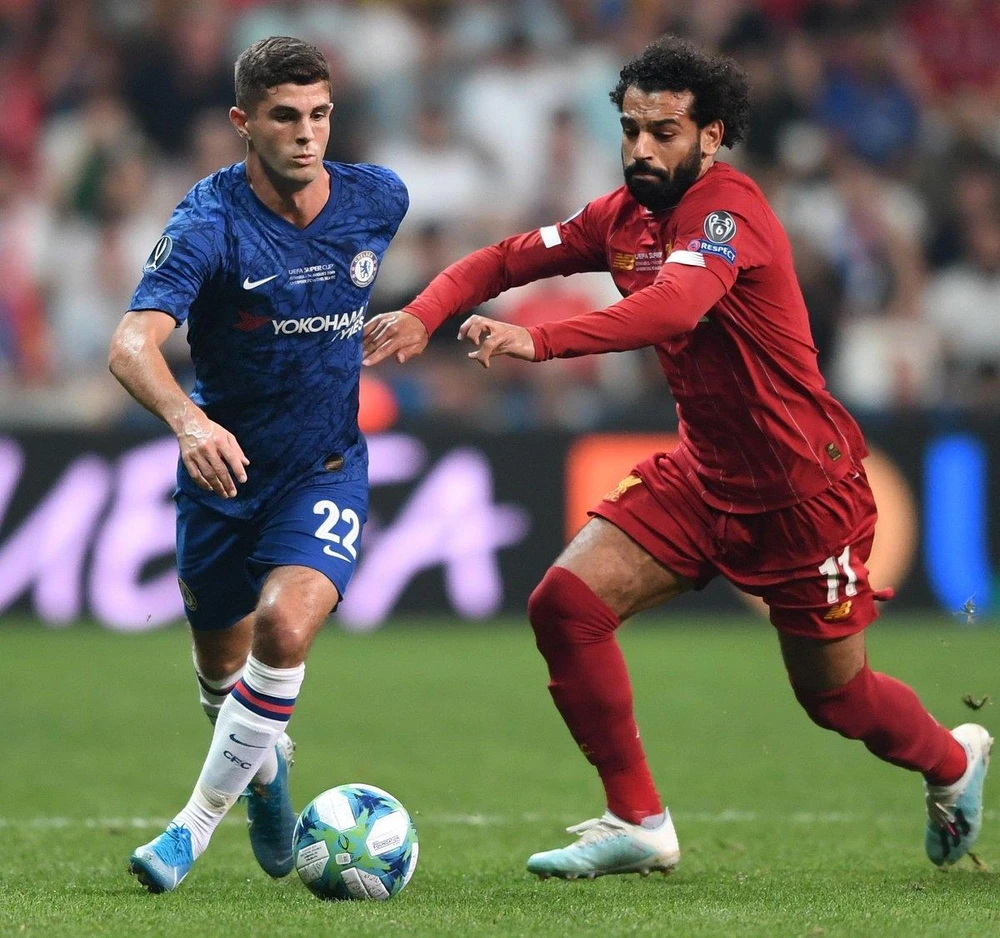 Pulisic đã chơi rất tự tin trước một Salah đầy tên tuổi