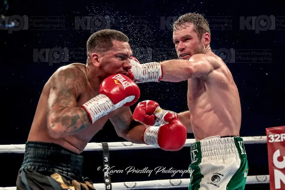 Đấm một ông lão trong quán bar, McGregor bị thách: “Nếu anh có “bi”, hãy thượng đài” ảnh 3