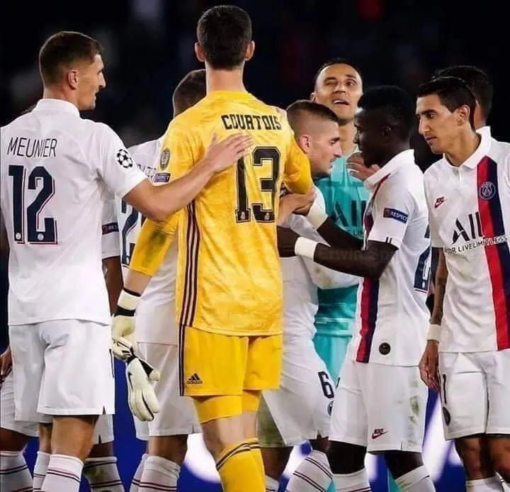 Thibaut Courtois: 56 bàn/40 trận, chỉ số “đỉnh” như Ronaldo, Messi, vẫn… chỉ trích đồng đội ảnh 3