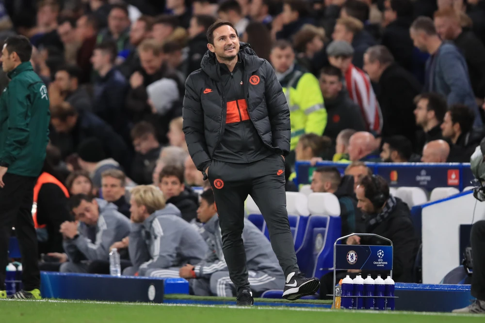 Lampard tận mắt chứng kiến trận đấu "khùng điên"