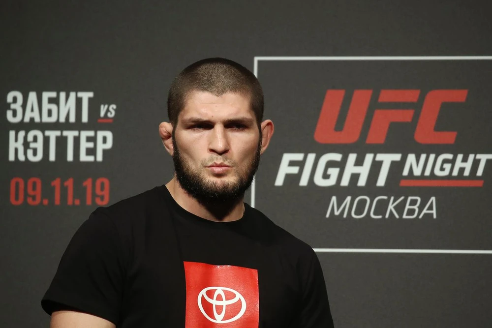 Khabib chỉ muốn tập trung cho trận bảo vệ đai vào tháng 4 năm sau