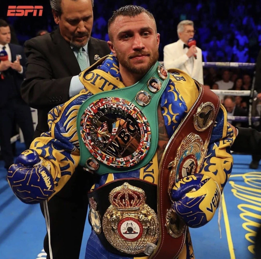 Lomachenko chỉ còn thiếu mỗi đai IBF, nhưng vẫn muốn thượng đài với Mayweather