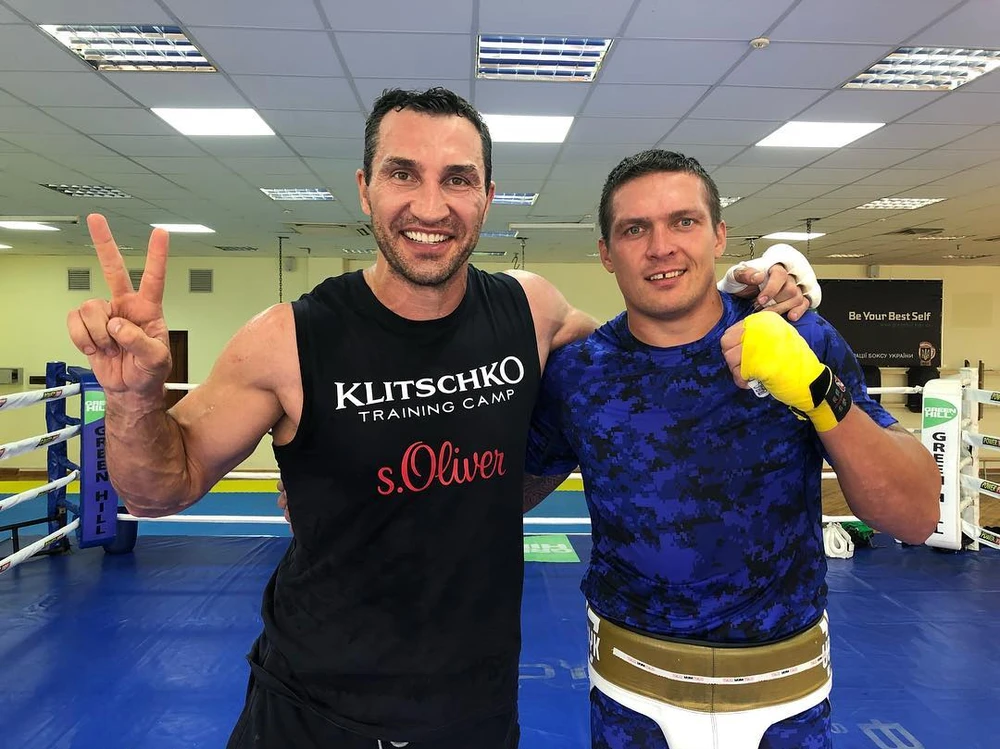 Klitschko "em" luyện quyền với Usyk