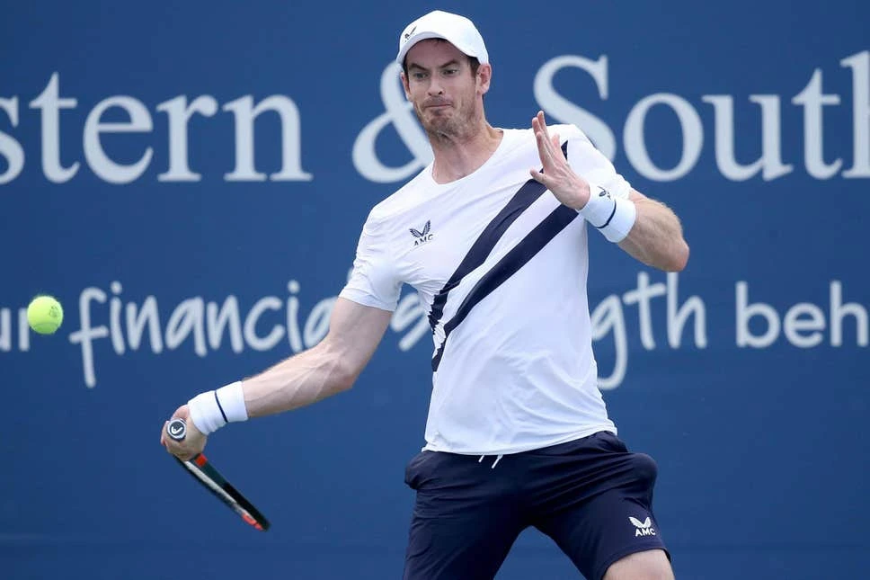 Andy Murray tiếp tục chơi rất hay