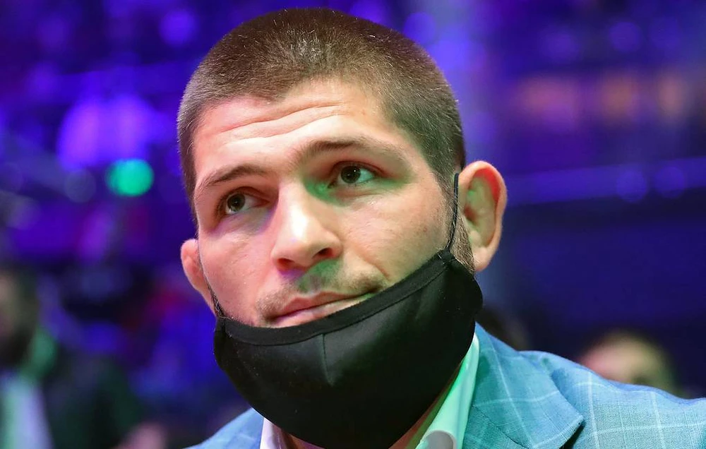 Khabib đang bị đau răng