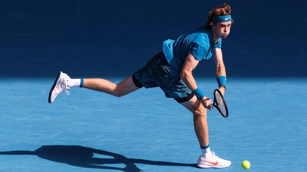 Rublev đã thắng 4 trận với cùng tỷ số 3-0