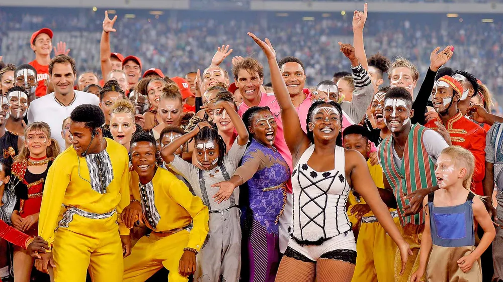 Bất mãn vì thứ hạng thấp hơn Federer, Zverev chỉ trích hệ thống tính điểm ATP ảnh 2