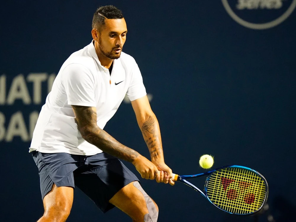 Kyrgios tiếp tục bị loại sớm