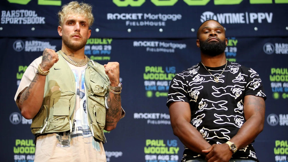 Jake Paul sẽ đấu Tyrone Woodley vào ngày mai