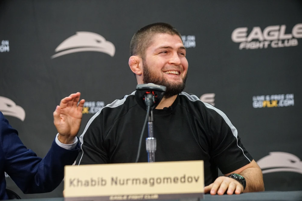 Khabib đang làm rất tốt vai trò "ông bầu" Eagle FC