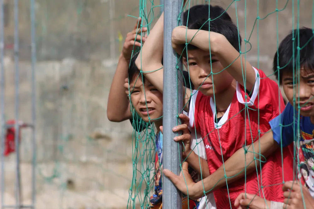 Dự án GUMBĐ & Chương trình thứ 15: Hành trình vượt 2.000 km - Gieo ước mơ bóng đá cho trẻ em vùng cao ảnh 12